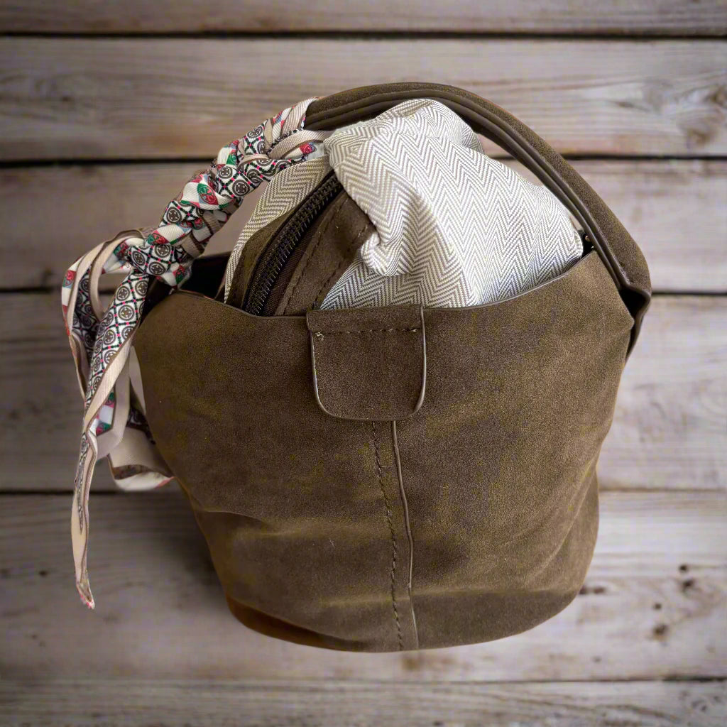 MINI SUEDE BUCKET BAG