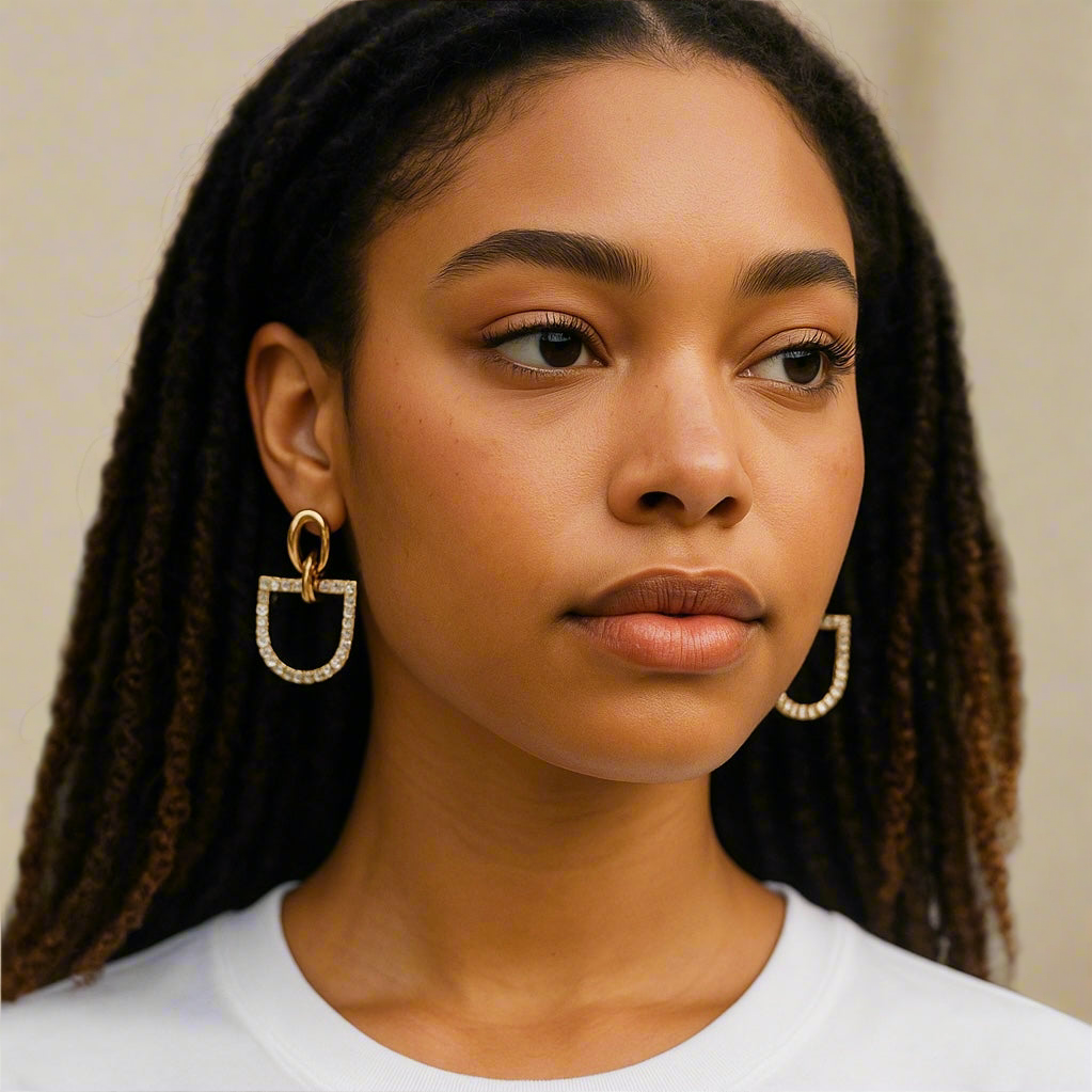 DIAMOND EQUESTRIAN EARRING