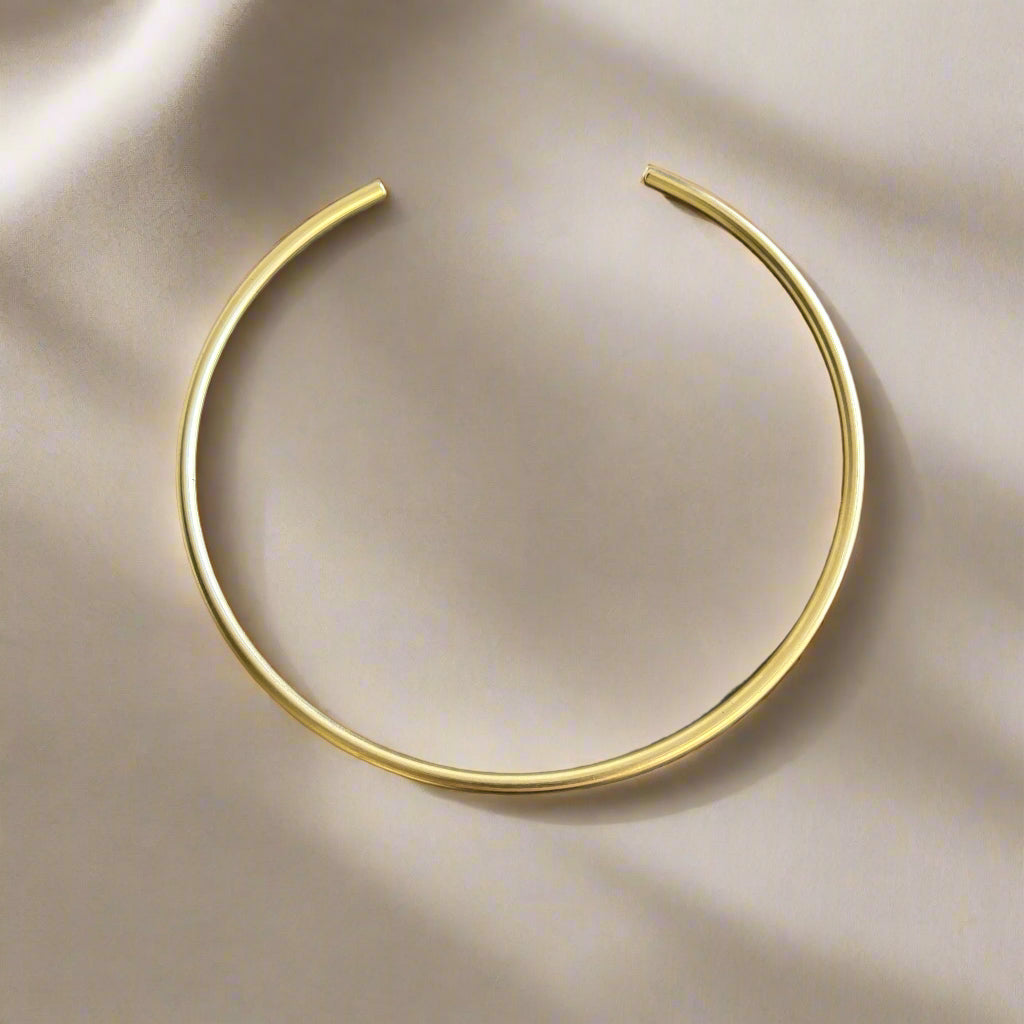 THE HORSE BIT CHOKER