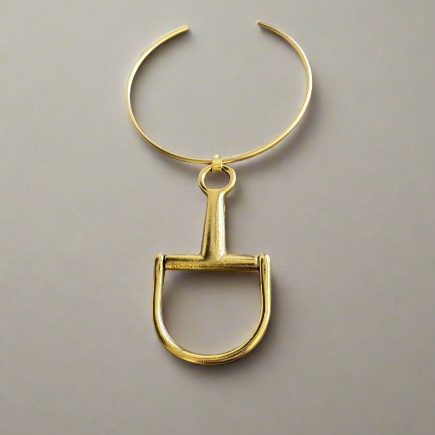 THE HORSE BIT CHOKER