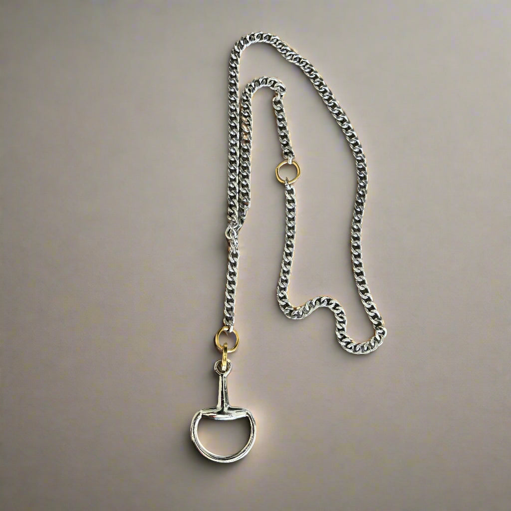 THE HORSE BIT LARIAT