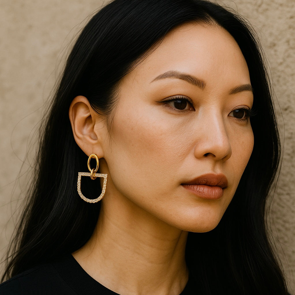 DIAMOND EQUESTRIAN  EARRING